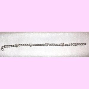SILVER HEART BRACELET